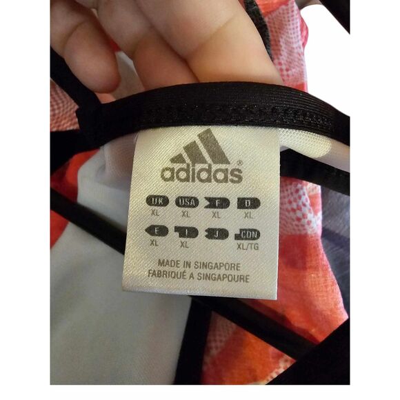 Adidas Tank & Capri Workout Set Tank Size XL/ Pant Size M (K18) - Picture 4 of 7